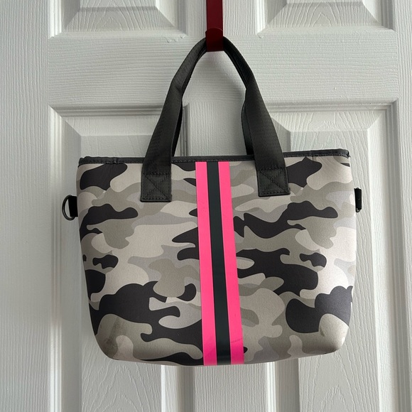 HAUTE SHORE Handbags - Haute Shore Ryan Cairo Mini Tote